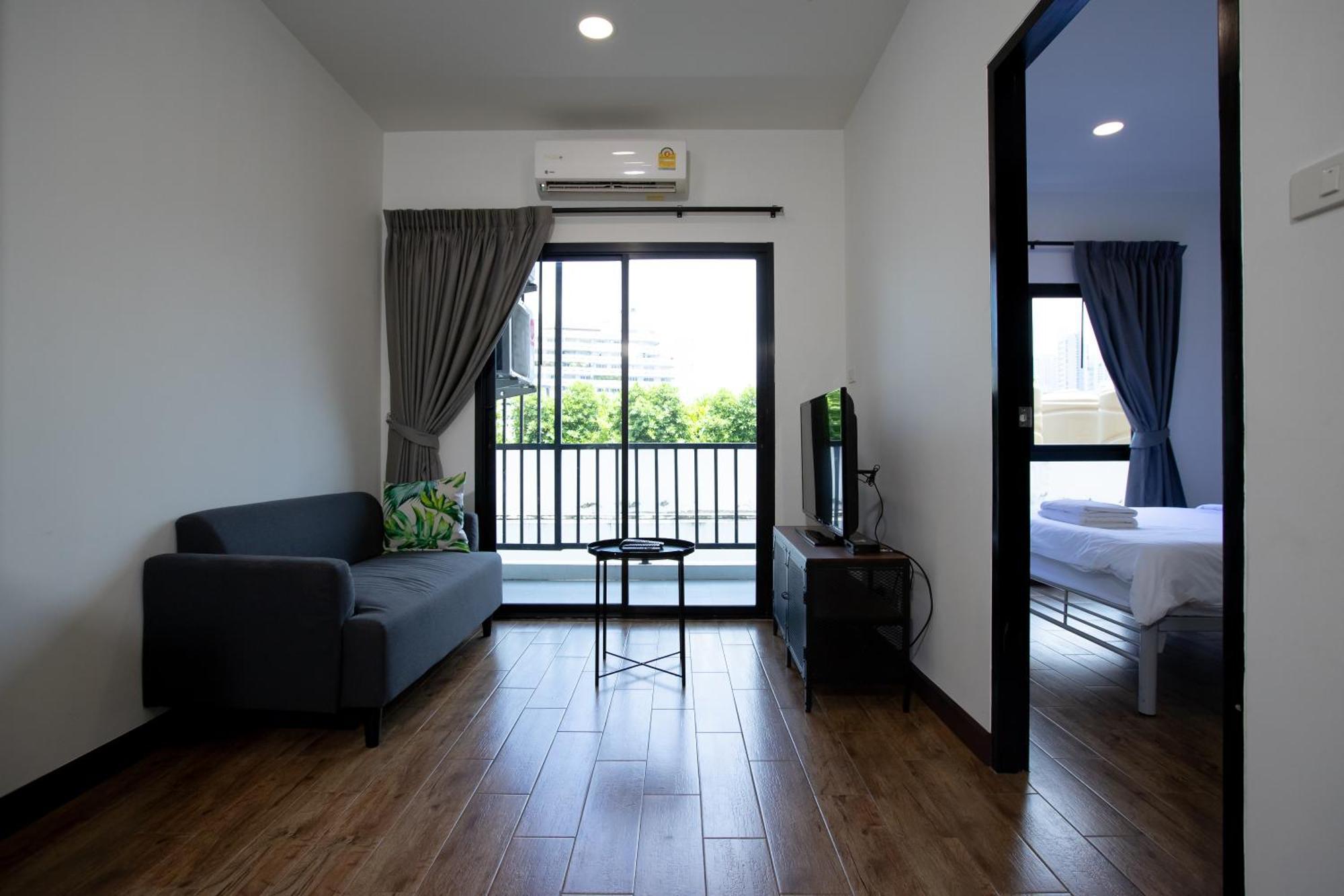 Room 36 Service Apartment กรุงเทพมหานคร ภายนอก รูปภาพ